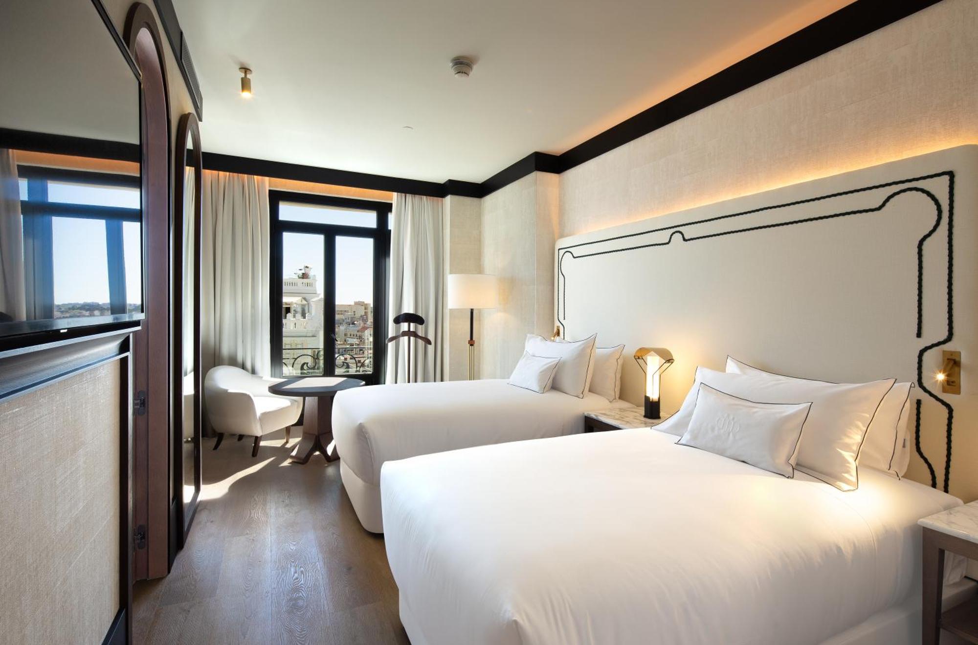 Hotel Montera Madrid, Curio Collection By Hilton Exterior foto