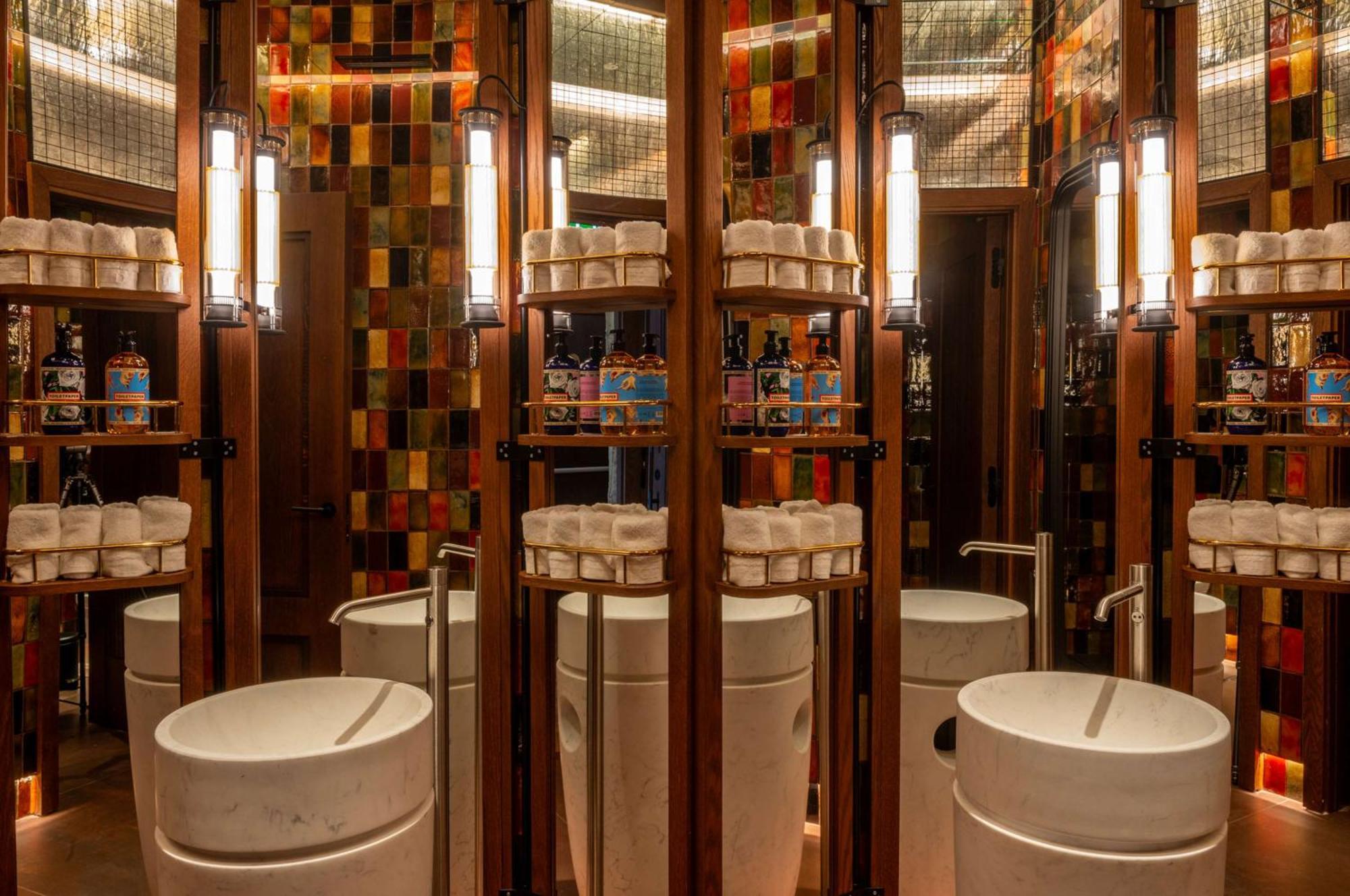 Hotel Montera Madrid, Curio Collection By Hilton Exterior foto