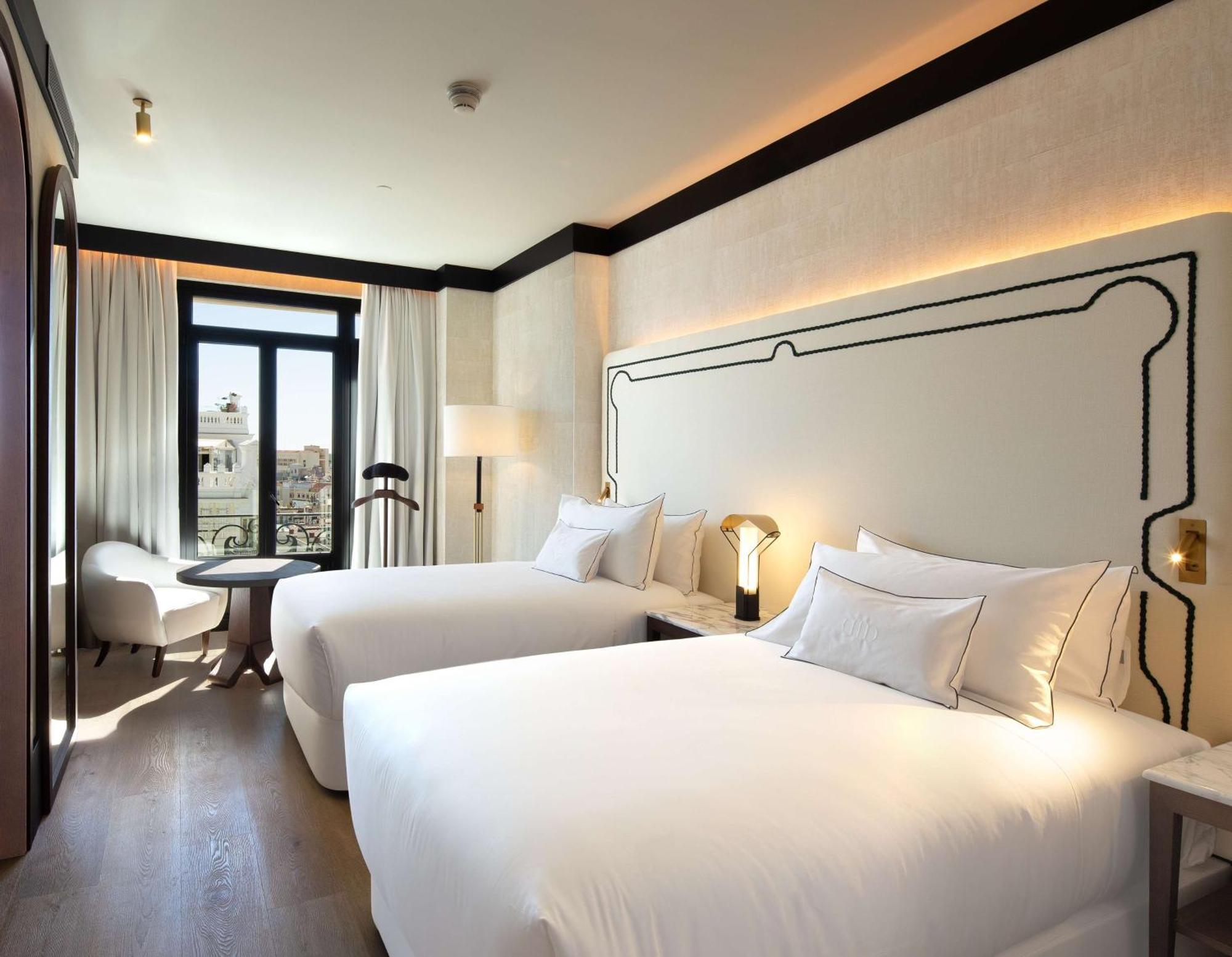 Hotel Montera Madrid, Curio Collection By Hilton Exterior foto